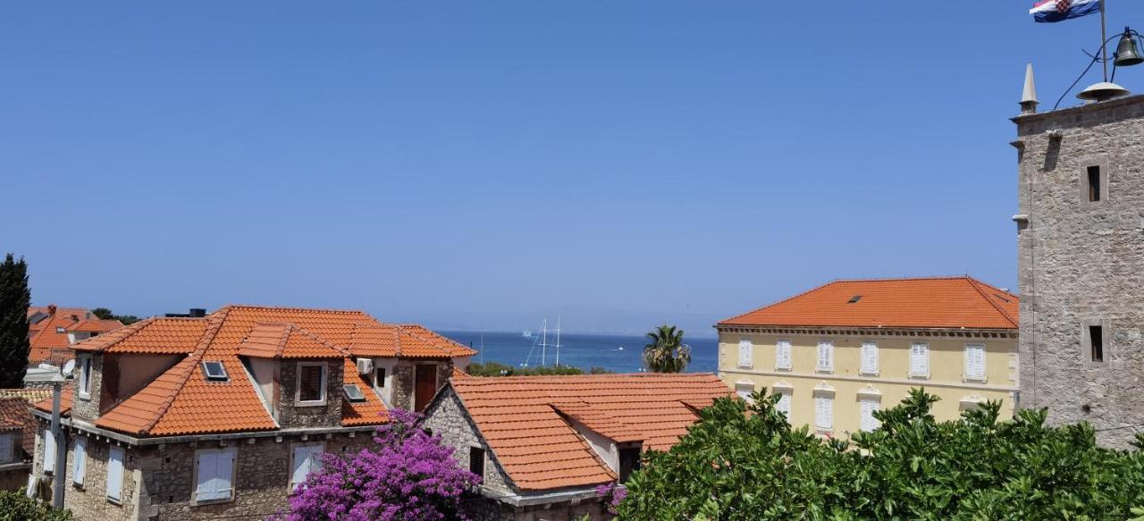 Apartmani Neva Supetar Exteriér fotografie