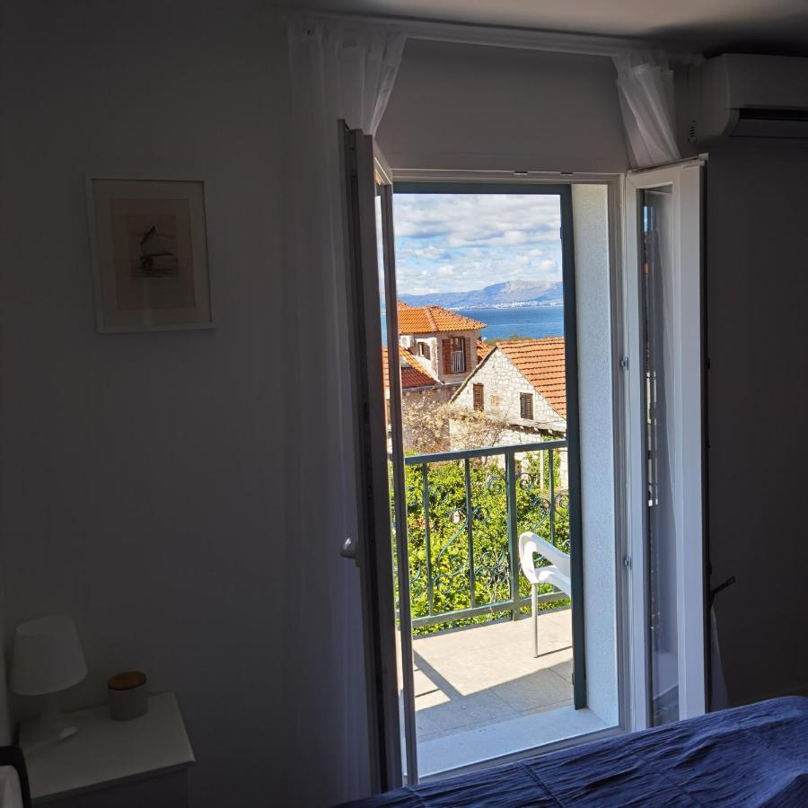 Apartmani Neva Supetar Exteriér fotografie