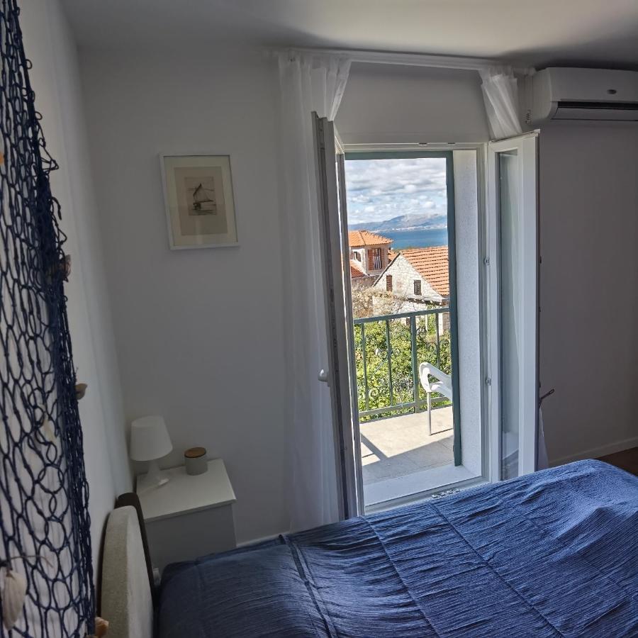Apartmani Neva Supetar Exteriér fotografie