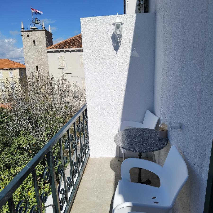 Apartmani Neva Supetar Exteriér fotografie