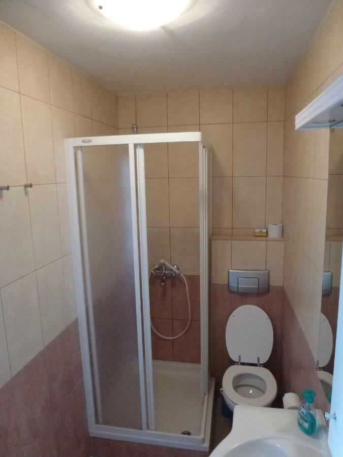 Apartmani Neva Supetar Exteriér fotografie